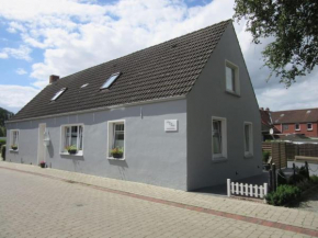 Liebevoll eingerichtete Ferienwohnung Huus up de Warf
